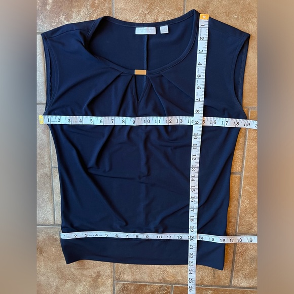 New York & Company Black Chiffon Sleeveless Pleated Keyhole Front Blouse - Picture 9 of 9